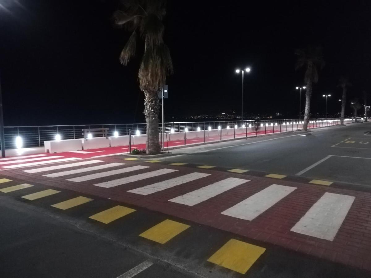 Le Case Del Sole Ventimiglia Dış mekan fotoğraf